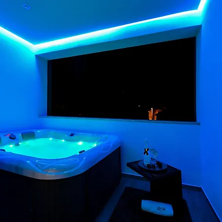 Lavie Zadarvillas * 扎达尔