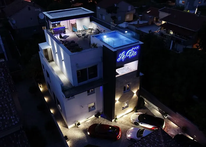 Βίλα Lavie Zadarvillas