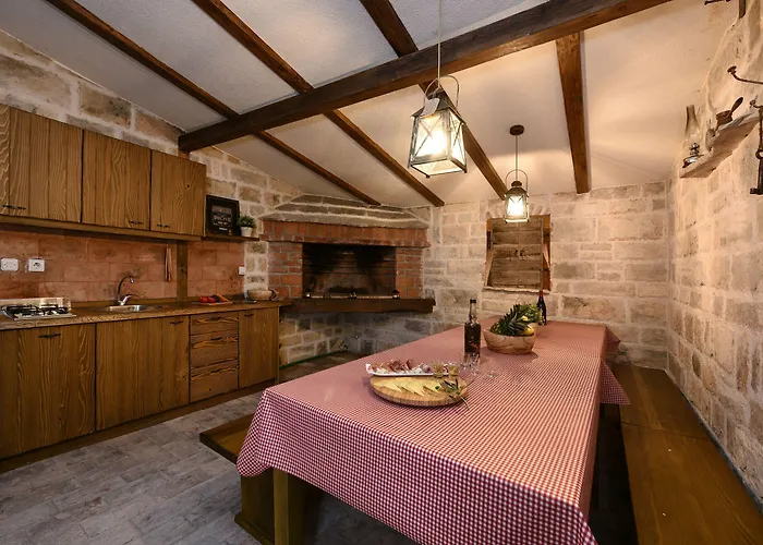 Lavie Zadarvillas Βίλα *